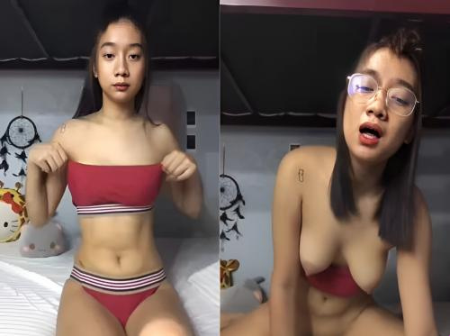 Em sinh viên dâm dục ở kí túc xa một mình